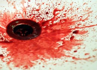 Bloedbad in Duitsland: Turk snijdt kinderen in bed de keel door