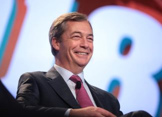 Farage maakt een nieuwe comeback met ‘Reform Party’ en uit zijn zorgen over Boris’ leiderschap