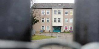 Asielzoekers transformeren huisvesting in een ruïne – belastingbetalers financieren volledige renovatie