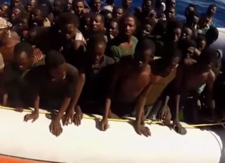 Griekenland verbiedt 22 “hulporganisaties”