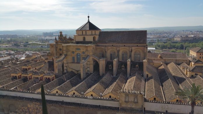 mosquecathedral-of-cordoba-pixa