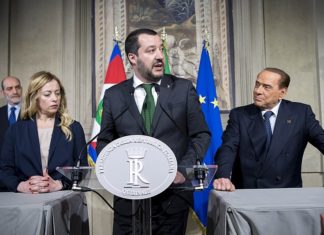 Peiling: Italianen voelen zich bedreigd door migratie, willen Salvini weer aan de macht hebben