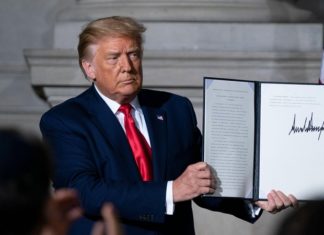 Trump lanceert patriottisch curriculum – wil de linkse “verwrongen leugens op school” elimineren