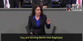 AfD politica haalt vernietigend uit naar Merkel-regime: “Jullie veranderen Berlijn in Bagdhad”