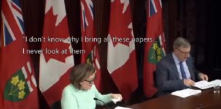Gezondheidsfunctionaris van Canada blundert tijdens Coronapersconferentie: “Ik zeg gewoon maar wat ze maar willen”