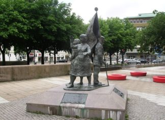 Zweedse politie waarschuwt: loop niet alleen op het IJzerplein in Gotenburg