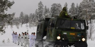 Noorwegen lanceert militaire operatie tegen Zweden – om “Coronazweden” tegen te houden