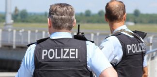 “Politieagenten voor Opheldering”: Coronacritici bij de Duitse politie organiseren zich