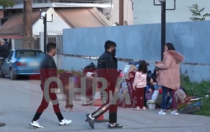 Veeleisende illegale migranten weigeren vluchtelingenverblijf - eisen luxehotel
