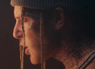 Canadese rapper steekt de draak met de woke-beweging – Fake Woke wordt nummer één op zowel Spotify als YouTube
