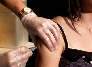 Doctors for Covid Ethics beschuldigen Europees Geneesmiddelenbureau van misdaden tegen de menselijkheid als ze de uitrol van de injectie niet onmiddellijk opschorten