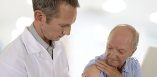 “Volledig verlies van vertrouwen”: de helft van de Franse thuiszorgmedewerkers zegt dat ze zich zullen verzetten tegen het vaccin