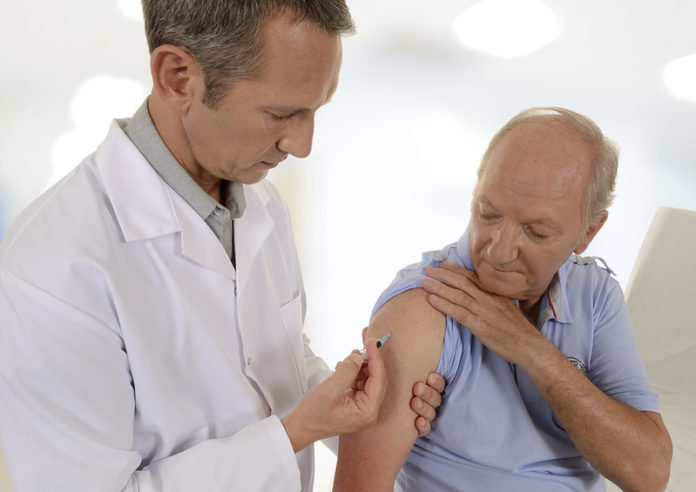 Vaccin dokter injectie