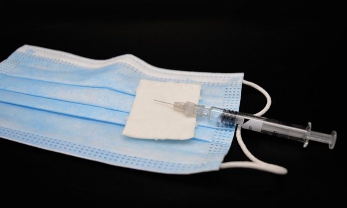 mask-6018255_960_720 vaccin Corona mondkapje Pixa