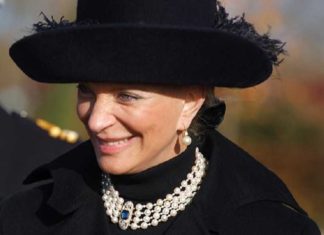 Koning, Keizer, Admiraal… Prinses van Kent krijgt bloedklonter na inenting AstraZeneca-‘vaccin’