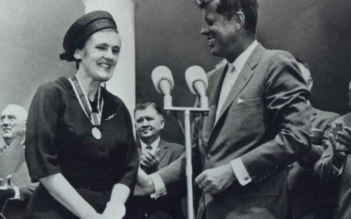 dr-frances-kelsey-award-jfk-thalidomide