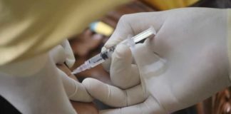 Arts waarschuwt voor plannen van elite om traditionele vaccins in het geheim te vervangen door dodelijker mRNA