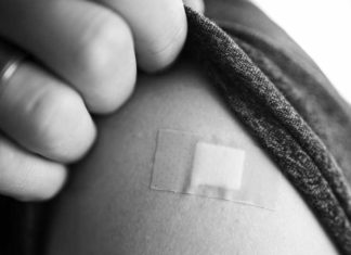 Nieuwe studie trekt vaccins in twijfel: voordelen vrijwel onherkenbaar, potentieel voor schade groot
