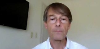 Dr. Mike Yeadon: “De COVID-19 vaccin spike-eiwitten beschadigen placenta-eiwitten in gevaccineerde vrouwen”