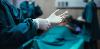 “Plotselinge dood” COVID-vaccin paper gepubliceerd, vervolgens gecensureerd, door The Lancet nu opnieuw gepubliceerd met peer review