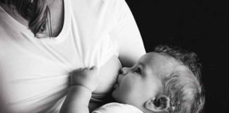 Gezonde baby van 3 maanden krijgt 7 minuten stuiptrekkingen na drinken van ingeënte moedermelk