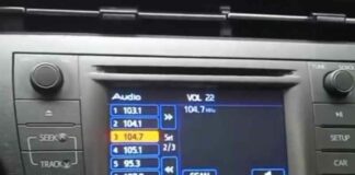 Radiostations in Mariupol vertellen de Oekraïense troepen: “Geef op, je bent omsingeld”