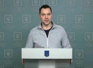 Oekraïense topambtenaar bedreigt het Westen met een “invasie” van het verenigde leger van Rusland, Oekraïne en Wit-Rusland