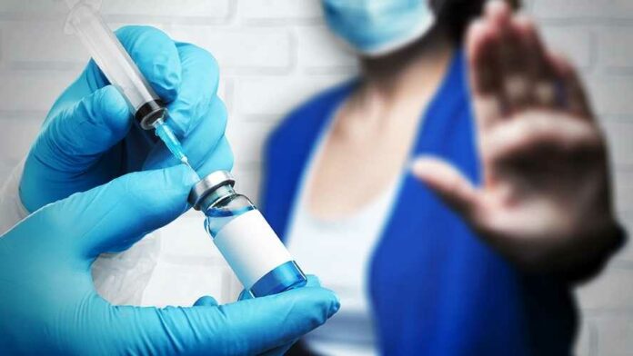 vaccin dwang freepik