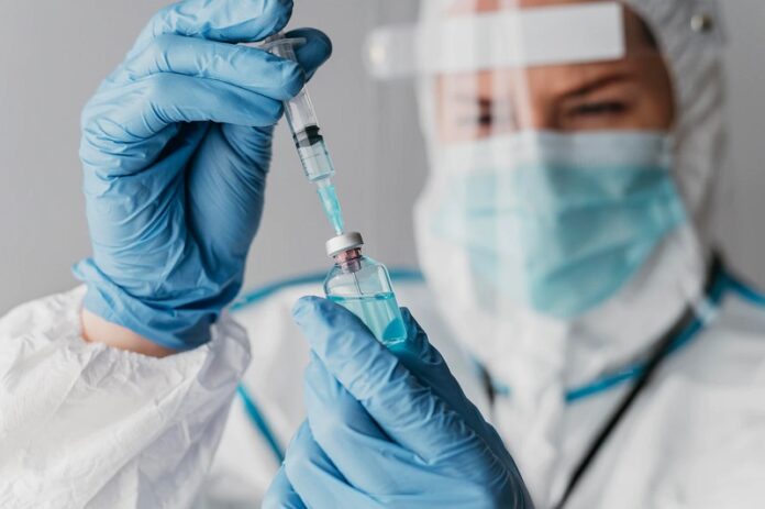 doctor-vaccin