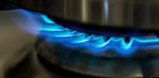Brussel ligt op zijn gat: Tien EU-landen verwerpen voorstel over prijsplafond voor Russisch gas