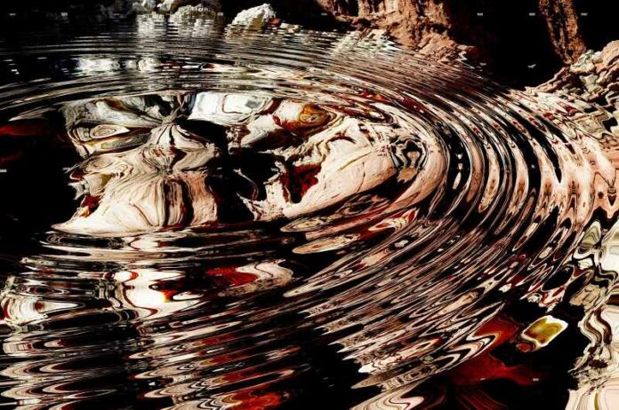 rock-ripples-background water