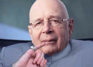 WEF betrapt op het wissen van bewijzen op het internet voor plannen tot Mind Control met behulp van “geluidsgolven”