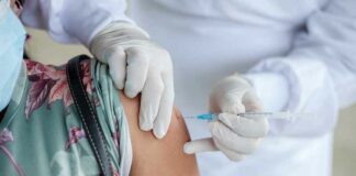 Vaccinrevolte in de EU. Ook oudere mensen willen de injectie niet meer!