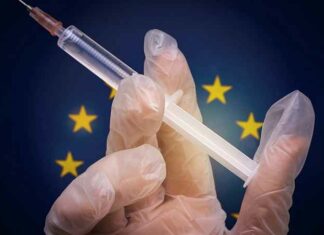 Tegen alle bewijzen in: EU onthult plan voor totale vaccinatie in nieuw beleidsdocument