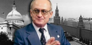 De Grote Reset waarschuwing die we negeerden: De angstaanjagende voorspelling van een KGB-overloper uit 1984