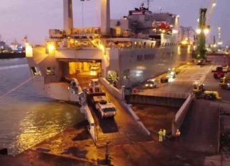 Amerikaanse Abrams tanks, Bradley IFV’s gespot in Nederland op weg naar Oost-Europa – foto’s, video’s