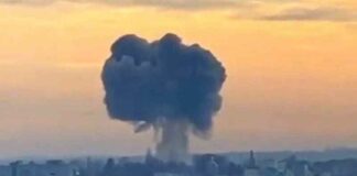 Het moment van de vernietiging van de basis van de speciale strijdkrachten van de Oekraïense strijdkrachten in Khmelnytsky op video vastgelegd