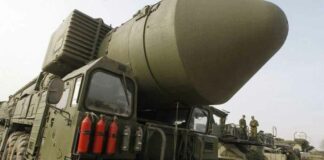 TE VER DOORGEDUWD: Voormalig Poetin-adviseur zegt dat Rusland geen andere keuze heeft dan tactische NUCLEAIRE WAPENS te gebruiken tegen de NAVO
