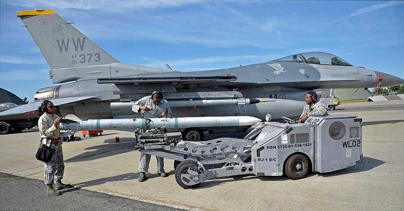 F-16
