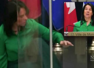 Kijk: GEVACCINEERDE Montreal burgemeester Valérie Plante stort in halverwege toespraak