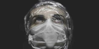 De verwrongen psychologie van het dragen van covid-maskers en waarom zoveel linksen en liberalen ze nog steeds overal dragen