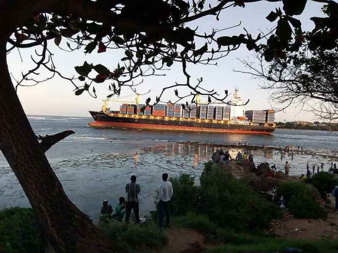 Containerschip_Rode Zee-Gaza