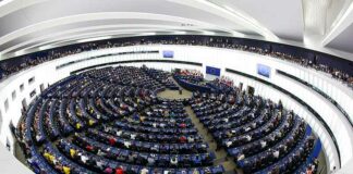 Europees Parlement stemt voor geheimhouden Pfizer-contracten