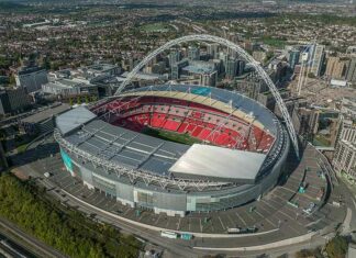 Stoer pratend Brits leger kan niet eens Wembley-stadion vullen; NAVO net zo zwak