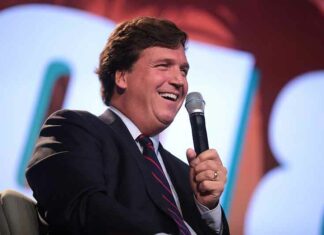 Tucker Carlson bespreekt ‘het Westen’, collectieve bestraffing en antisemitisme