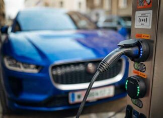 Veiligheidsrisico van elektromobiliteit: meer ongelukken en meer voetgangers gewond