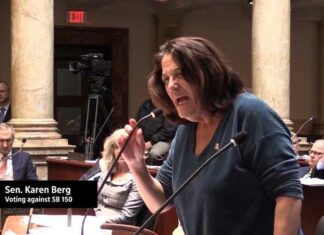 Democratische senator zegt dat pedofielen ‘kindersekspoppen’ verdienen om zich ’te ontlaten’