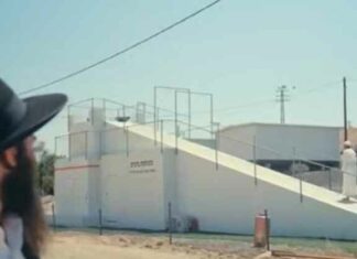 Een “enorm altaar” voor het offer van de rode vaars is gebouwd in Israël