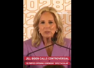 “Het was spectaculair!” – Jill Biden prijst walgelijke anti-christelijke Olympische ceremonie in verachtelijke toespraak (VIDEO)