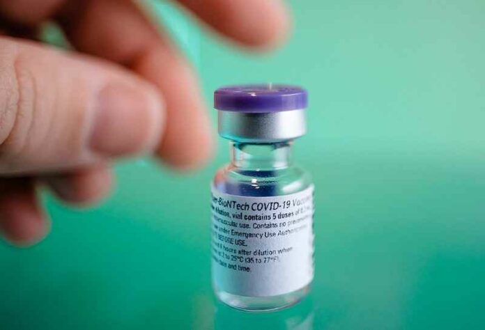 BioNTech_COVID-19_Vaccin